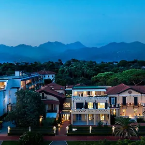 ***** Hotell Byron Italien
